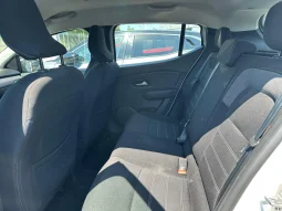 DACIA SANDERO STEPWAY EXPRESSION GPL BIANCO USATO NOLA AVELLINO pieno