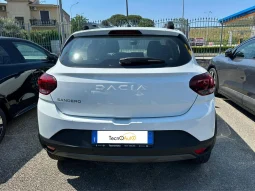 DACIA SANDERO STEPWAY EXPRESSION GPL BIANCO USATO NOLA AVELLINO pieno