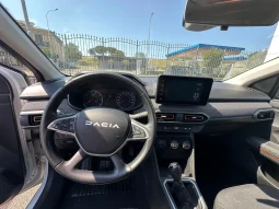 DACIA SANDERO STEPWAY EXPRESSION GPL BIANCO USATO NOLA AVELLINO pieno