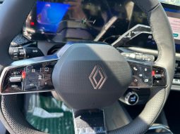NUOVA RENAULT CLIO TECHNO FULL HYBRID BIANCO KM 0 NOLA AVELLINO pieno