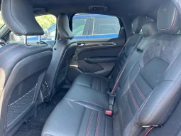 RENAULT ARKANA RS LINE HYBRID NERO NACRE USATO NOLA AVELLINO pieno