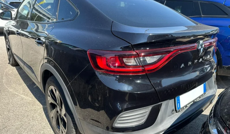 RENAULT ARKANA RS LINE HYBRID NERO NACRE USATO NOLA AVELLINO pieno