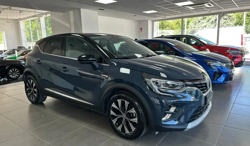 RENAULT CAPTUR PLUG-IN HYBRID BLU USATO NOLA AVELLINO pieno