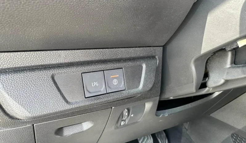 DACIA SANDERO STEPWAY GPL VERDE USATO NOLA AVELLINO pieno
