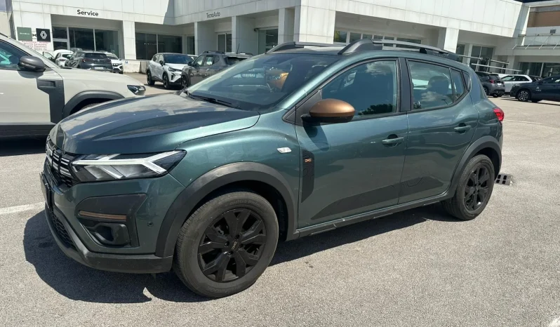 DACIA SANDERO STEPWAY GPL VERDE USATO NOLA AVELLINO pieno
