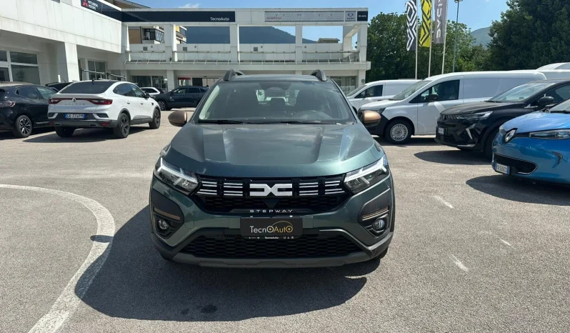 DACIA SANDERO STEPWAY GPL VERDE USATO NOLA AVELLINO pieno