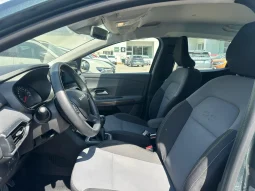 DACIA SANDERO STEPWAY GPL VERDE USATO NOLA AVELLINO pieno