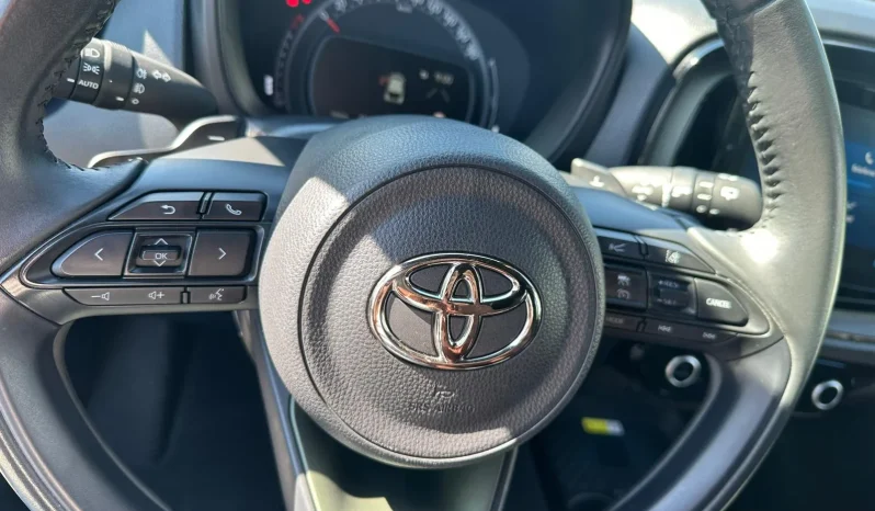 TOYOTA AYGO X 1.0 BENZINA LOUNGE VERDE USATO NOLA AVELLINO pieno