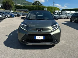 TOYOTA AYGO X 1.0 BENZINA LOUNGE VERDE USATO NOLA AVELLINO pieno