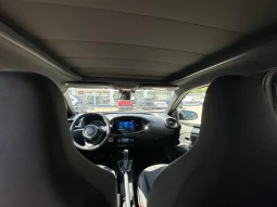 TOYOTA AYGO X 1.0 BENZINA LOUNGE VERDE USATO NOLA AVELLINO pieno