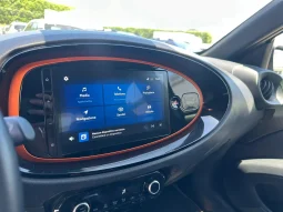 TOYOTA AYGO X LOUNGE 1.0B USATO NOLA AVELLINO pieno