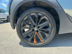 TOYOTA AYGO X LOUNGE 1.0B USATO NOLA AVELLINO pieno