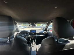 TOYOTA YARIS CROSS GR SPORT ROSSO HYBRID USATO NOLA AVELLINO pieno