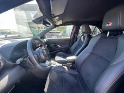 TOYOTA YARIS CROSS GR SPORT ROSSO HYBRID USATO NOLA AVELLINO pieno