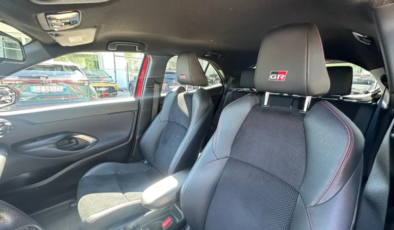 TOYOTA YARIS CROSS GR SPORT ROSSO HYBRID USATO NOLA AVELLINO pieno