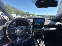 TOYOTA YARIS CROSS GR SPORT ROSSO HYBRID USATO NOLA AVELLINO pieno