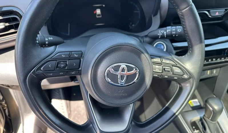 TOYOTA YARIS CROSS LOUNGE BRONZE USATO NOLA AVELLINO pieno