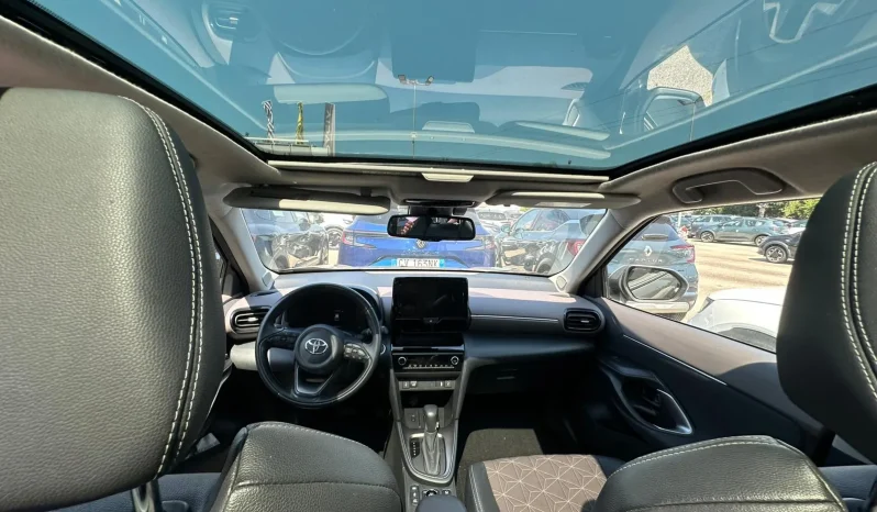 TOYOTA YARIS CROSS LOUNGE BRONZE USATO NOLA AVELLINO pieno