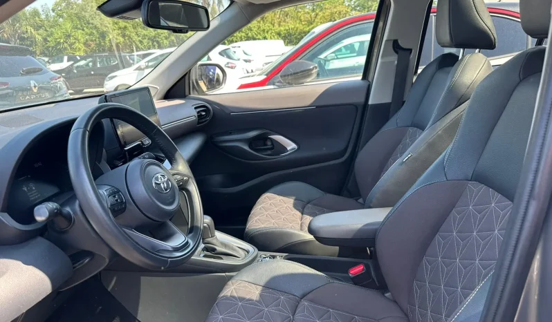 TOYOTA YARIS CROSS LOUNGE BRONZE USATO NOLA AVELLINO pieno