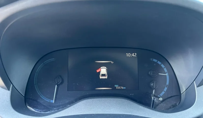 TOYOTA YARIS CROSS LOUNGE BRONZE USATO NOLA AVELLINO pieno