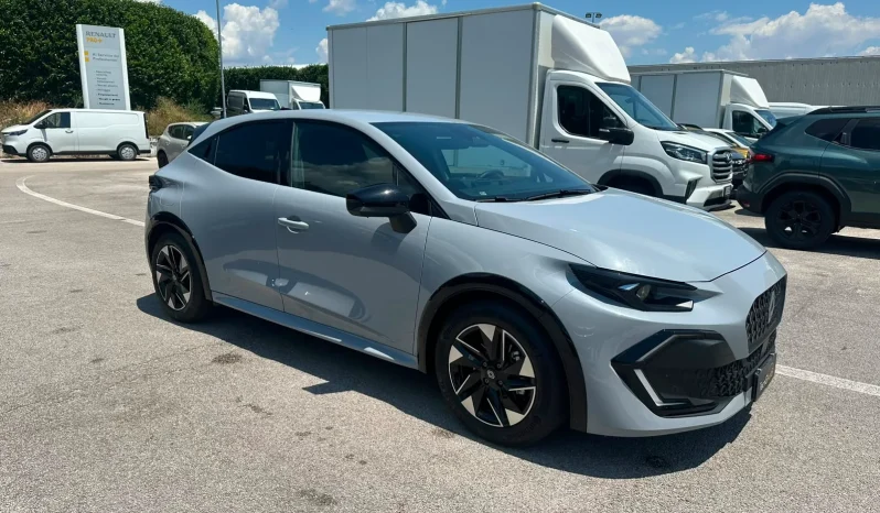 NUOVA RENAULT CLIO FULL HYBRID USATO AZIENDALE NOLA AVELLINO pieno