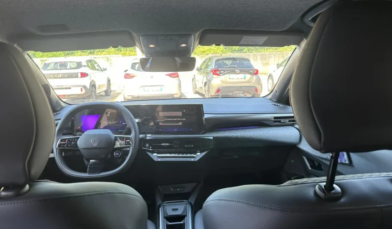NUOVA RENAULT CLIO FULL HYBRID NERO USATO AZIENDALE NOLA AVELLINO pieno
