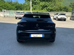 NUOVA RENAULT CLIO FULL HYBRID NERO USATO AZIENDALE NOLA AVELLINO pieno