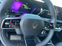 NUOVA RENAULT CLIO FULL HYBRID NERO USATO AZIENDALE NOLA AVELLINO pieno