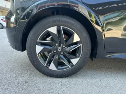 NUOVA RENAULT CLIO FULL HYBRID NERO USATO AZIENDALE NOLA AVELLINO pieno