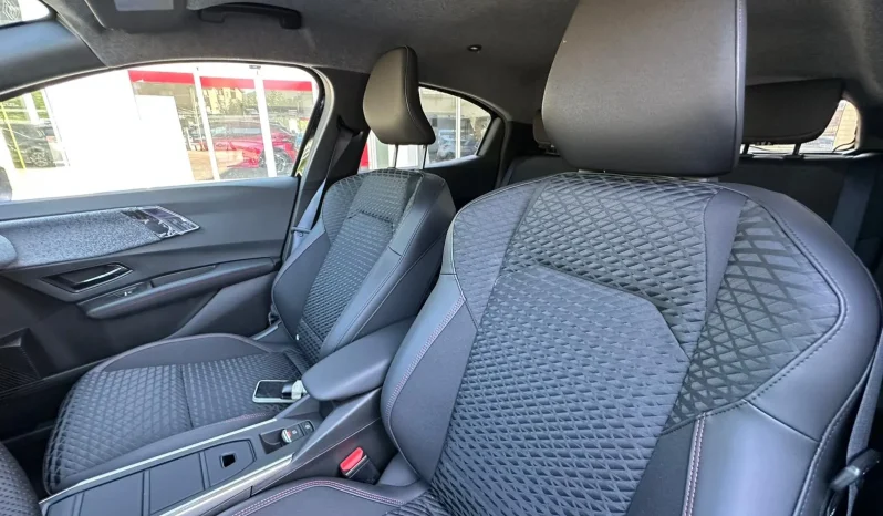 NUOVA RENAULT CLIO FULL HYBRID NERO USATO AZIENDALE NOLA AVELLINO pieno