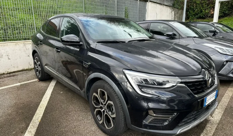 RENAULT ARKANA INTENS HYBRID 145CV USATO NOLA AVELLINO pieno