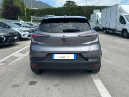RENAULT CAPTUR TECHNO MILANO BENZINA USATO NOLA AVELLINO pieno