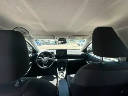 TOYOTA YARIS 1.5 HYBRID TREND BIANCO SUPER USATO NOLA AVELLINO pieno