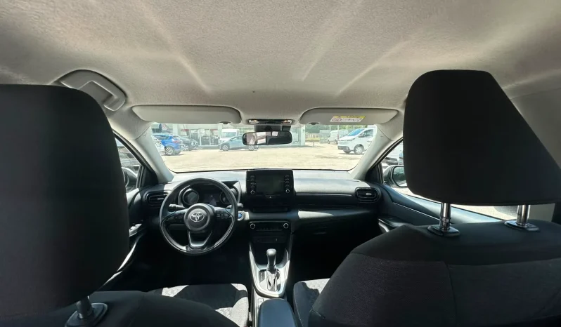 TOYOTA YARIS 1.5 HYBRID TREND BIANCO SUPER USATO NOLA AVELLINO pieno