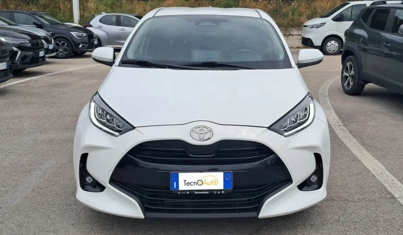 TOYOTA YARIS 1.5 HYBRID TREND BIANCO USATO NOLA AVELLINO pieno