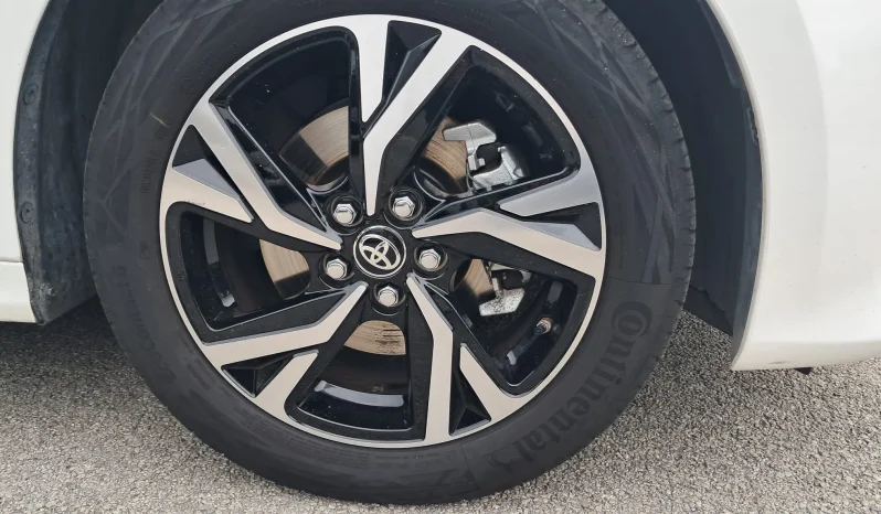 TOYOTA YARIS 1.5 HYBRID TREND BIANCO USATO NOLA AVELLINO pieno