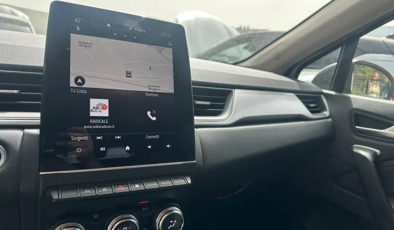 RENAULT CAPTUR FULL HYBRID TECHNO VARSAVIA USATO NOLA AVELLINO pieno