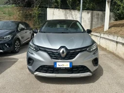 RENAULT CAPTUR FULL HYBRID TECHNO VARSAVIA USATO NOLA AVELLINO pieno