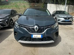 RENAULT CAPTUR E-TECH PLUG-IN HYBRID BLUE USATO NOLA AVELLINO pieno