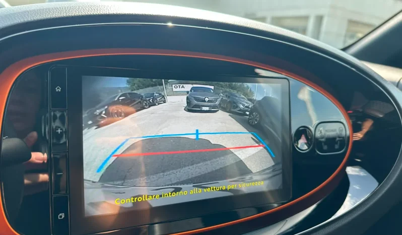 TOYOTA AYGO X LIMITED AIR 1.0 BENZINA USATO NOLA AVELLINO pieno