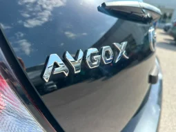 TOYOTA AYGO X LIMITED AIR 1.0 BENZINA USATO NOLA AVELLINO pieno