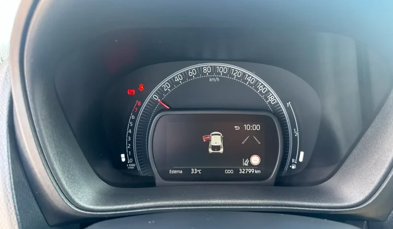 TOYOTA AYGO X 1.0 BENZINA GINGER USATO NOLA AVELLINO pieno