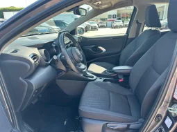 TOYOTA YARIS 1.5 HYBRID TREND GREY USATO NOLA AVELLINO pieno