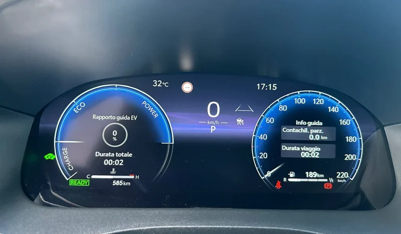 TOYOTA YARIS CROSS LOUNGE 1.5 HYBRID AWD KM 0 NOLA AVELLINO pieno