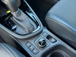 TOYOTA YARIS CROSS LOUNGE 1.5 HYBRID AWD KM 0 NOLA AVELLINO pieno