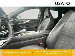 RENAULT AUSTRAL TECHNO 1.2 FULL HYBRID NERO USATO NOLA AVELLINO pieno