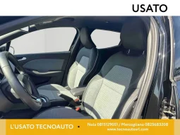 RENAULT CLIO TECHNO TCE BENZINA NERO ETOILE USATO NOLA AVELLINO pieno