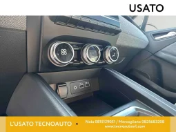 RENAULT CLIO TECHNO TCE BENZINA NERO ETOILE USATO NOLA AVELLINO pieno