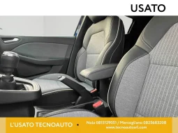 RENAULT CLIO TECHNO TCE BENZINA BLU IRON USATO NOLA AVELLINO pieno