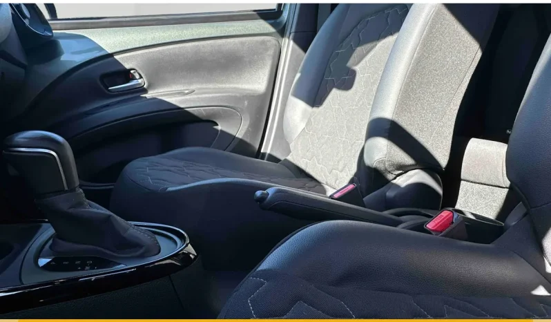 TOYOTA AYGO X LOUNGE AIR BENZINA GREEN USATO NOLA AVELLINO pieno